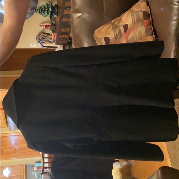 Guess - Picture 2 of 3